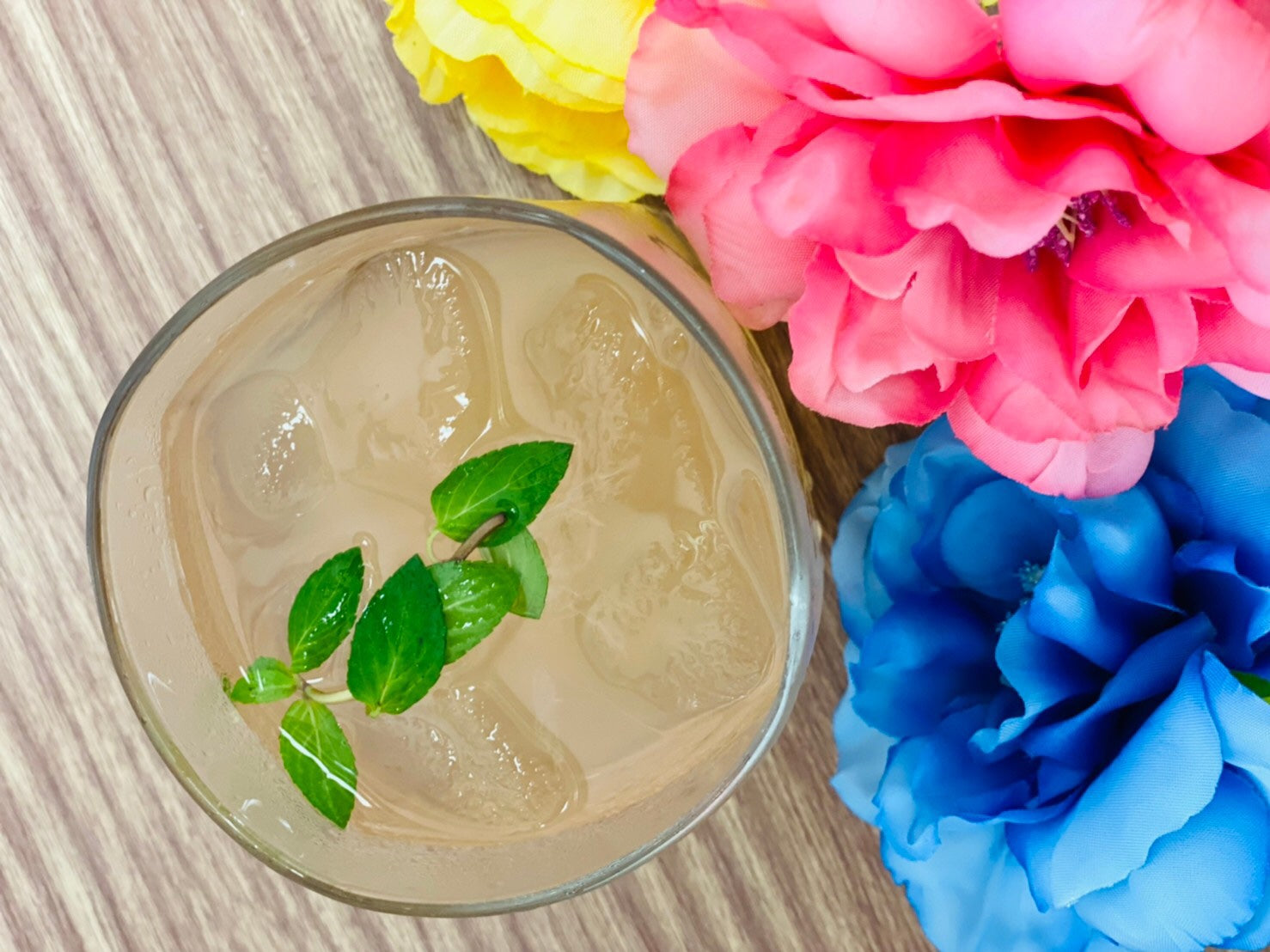 モレノオリジナルカクテル〜ロゼ+ピーチ〜